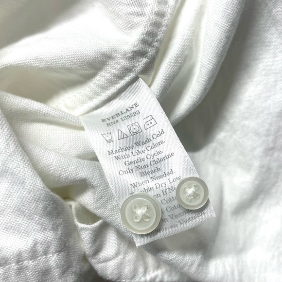 Everlane Oxford L/S Button Up Shirt - Picture 5 of 5